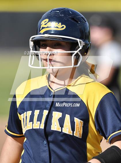 Thumbnail 1 in Millikan @ Canyon photogallery.