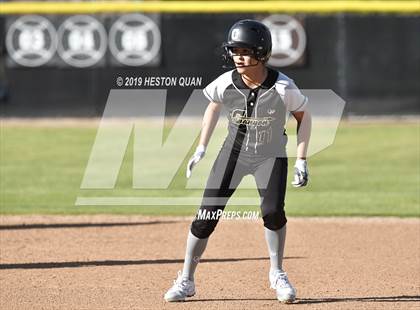 Thumbnail 1 in Millikan @ Canyon photogallery.