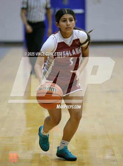 Thumbnail 3 in Highlands vs. Dripping Springs (Lobo Pack Attack Classic) photogallery.