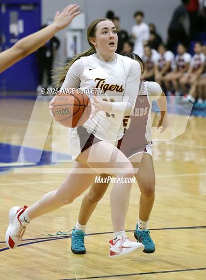 Thumbnail 2 in Highlands vs. Dripping Springs (Lobo Pack Attack Classic) photogallery.