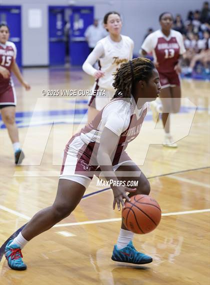 Thumbnail 3 in Highlands vs. Dripping Springs (Lobo Pack Attack Classic) photogallery.