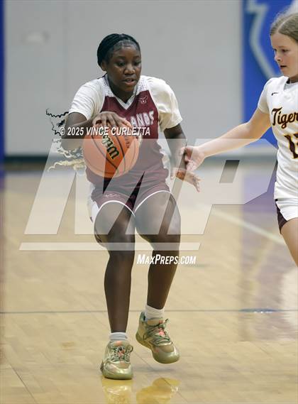 Thumbnail 1 in Highlands vs. Dripping Springs (Lobo Pack Attack Classic) photogallery.