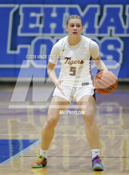 Thumbnail 3 in Highlands vs. Dripping Springs (Lobo Pack Attack Classic) photogallery.