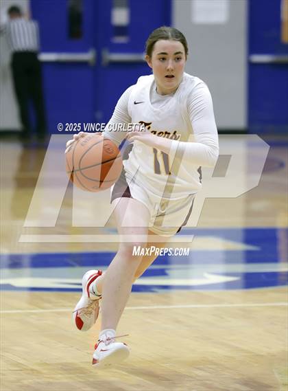 Thumbnail 1 in Highlands vs. Dripping Springs (Lobo Pack Attack Classic) photogallery.