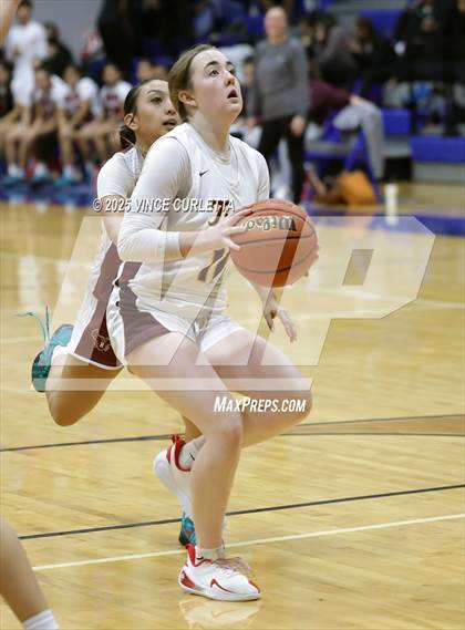 Thumbnail 1 in Highlands vs. Dripping Springs (Lobo Pack Attack Classic) photogallery.