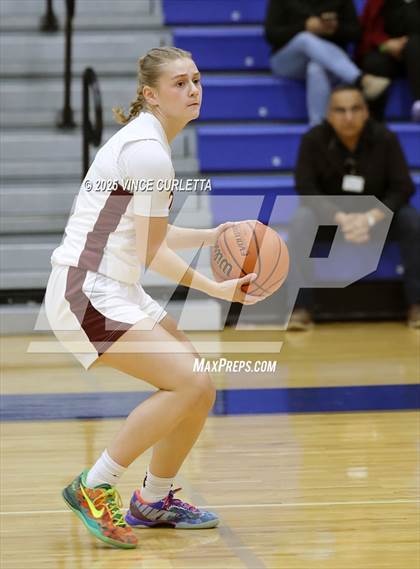 Thumbnail 2 in Highlands vs. Dripping Springs (Lobo Pack Attack Classic) photogallery.
