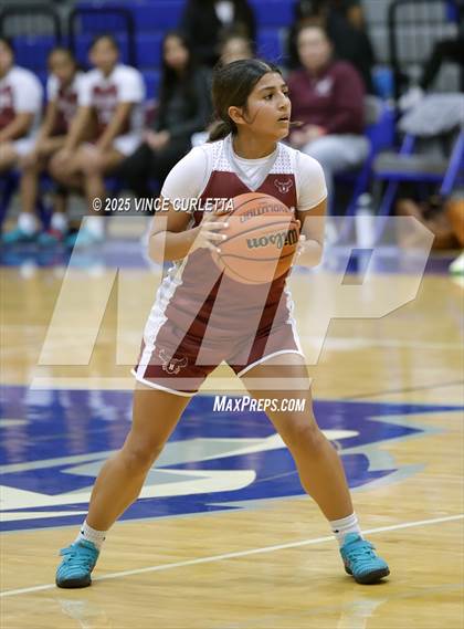 Thumbnail 3 in Highlands vs. Dripping Springs (Lobo Pack Attack Classic) photogallery.