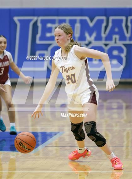 Thumbnail 3 in Highlands vs. Dripping Springs (Lobo Pack Attack Classic) photogallery.