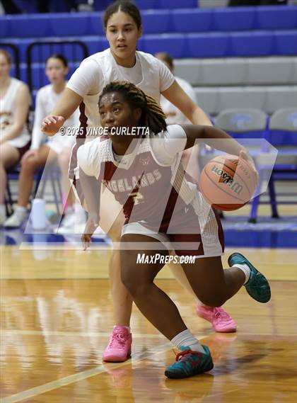 Thumbnail 1 in Highlands vs. Dripping Springs (Lobo Pack Attack Classic) photogallery.