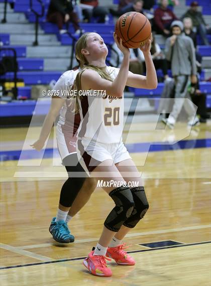 Thumbnail 2 in Highlands vs. Dripping Springs (Lobo Pack Attack Classic) photogallery.