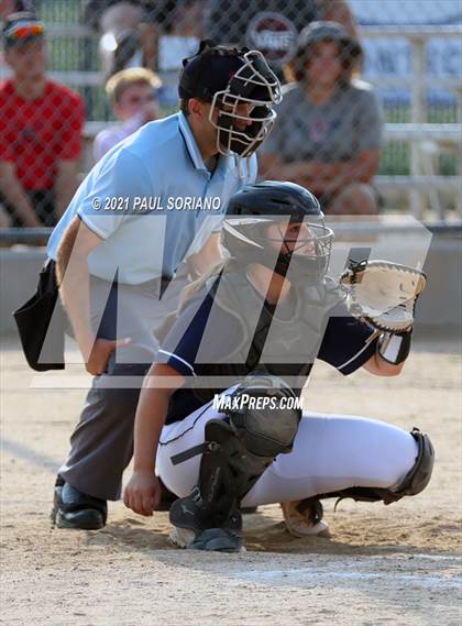 Thumbnail 1 in Regis Jesuit @ Chaparral photogallery.