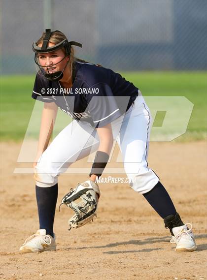 Thumbnail 1 in Regis Jesuit @ Chaparral photogallery.