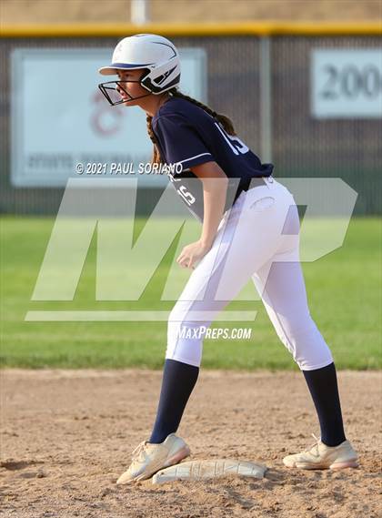 Thumbnail 2 in Regis Jesuit @ Chaparral photogallery.