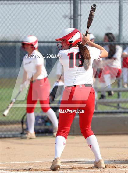 Thumbnail 1 in Regis Jesuit @ Chaparral photogallery.