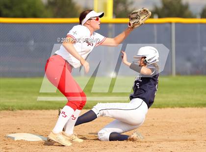 Thumbnail 3 in Regis Jesuit @ Chaparral photogallery.