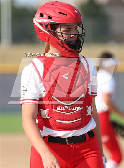 Thumbnail 1 in Regis Jesuit @ Chaparral photogallery.