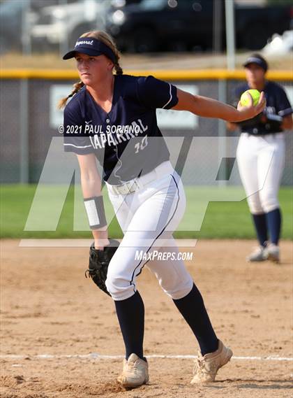 Thumbnail 3 in Regis Jesuit @ Chaparral photogallery.