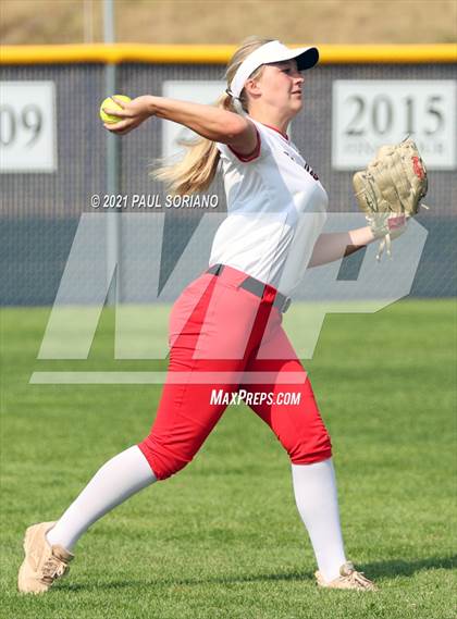 Thumbnail 2 in Regis Jesuit @ Chaparral photogallery.