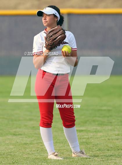 Thumbnail 2 in Regis Jesuit @ Chaparral photogallery.