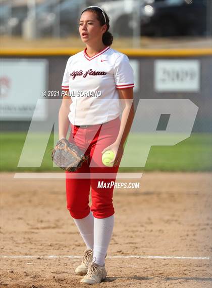 Thumbnail 3 in Regis Jesuit @ Chaparral photogallery.