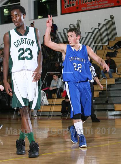 Thumbnail 3 in Gorton vs Edgemont  (21 Annual Howard Godwin Sleepy Hollow Tournament) photogallery.