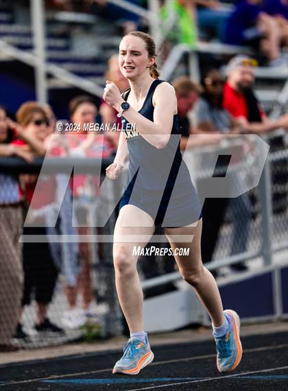 Thumbnail 2 in Bellbrook Invitational photogallery.
