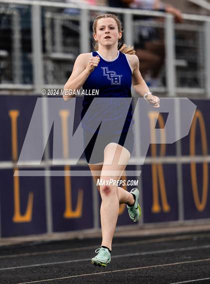 Thumbnail 3 in Bellbrook Invitational photogallery.