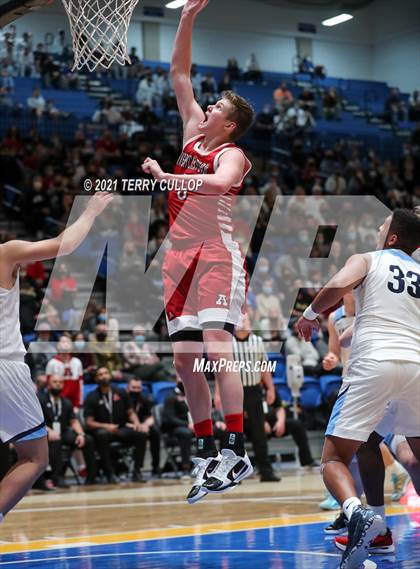 Thumbnail 2 in American Fork vs. Westlake (UHSAA 6A Semifinal) photogallery.