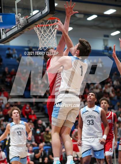 Thumbnail 2 in American Fork vs. Westlake (UHSAA 6A Semifinal) photogallery.