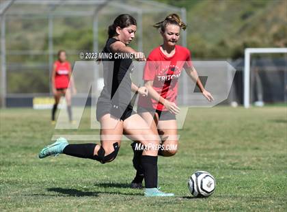 Thumbnail 2 in Capistrano Valley vs. San Clemente (Summer League) photogallery.