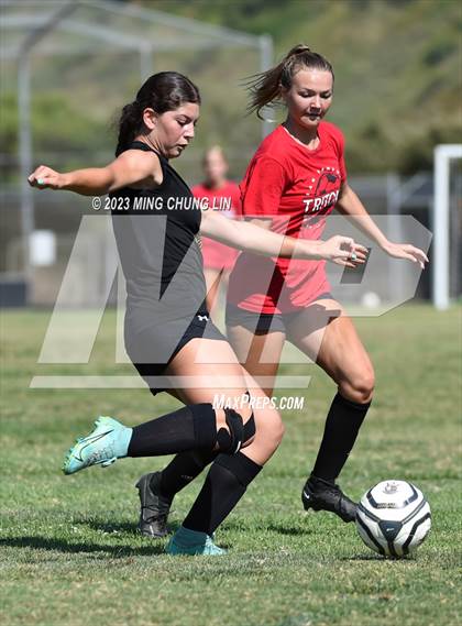 Thumbnail 3 in Capistrano Valley vs. San Clemente (Summer League) photogallery.