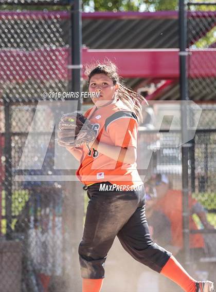 Thumbnail 3 in Pueblo West vs. Erie (CHSAA 4A Quarterfinal) photogallery.