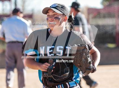 Thumbnail 2 in Pueblo West vs. Erie (CHSAA 4A Quarterfinal) photogallery.