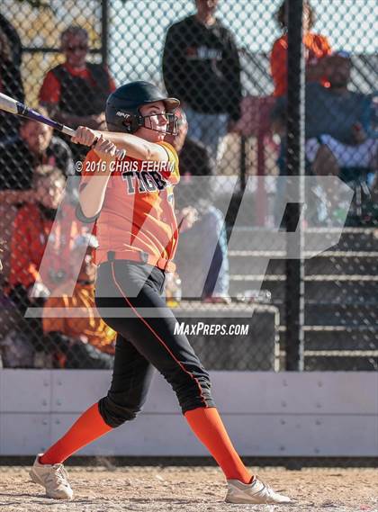 Thumbnail 1 in Pueblo West vs. Erie (CHSAA 4A Quarterfinal) photogallery.