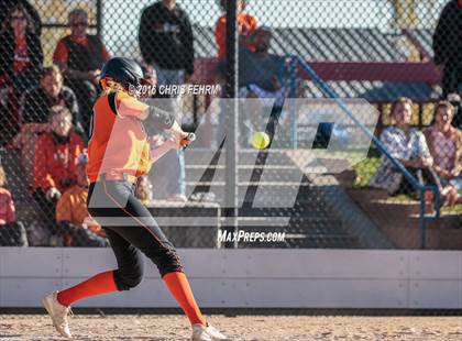 Thumbnail 3 in Pueblo West vs. Erie (CHSAA 4A Quarterfinal) photogallery.