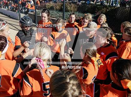 Thumbnail 3 in Pueblo West vs. Erie (CHSAA 4A Quarterfinal) photogallery.