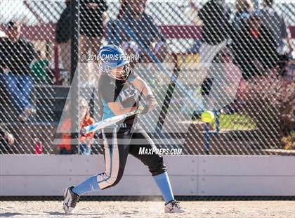 Thumbnail 3 in Pueblo West vs. Erie (CHSAA 4A Quarterfinal) photogallery.