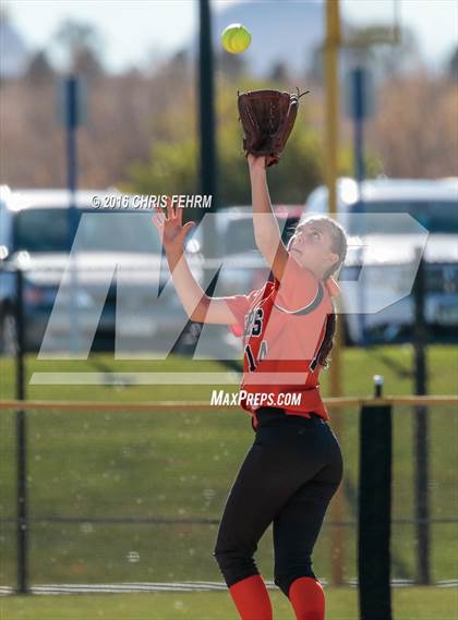 Thumbnail 1 in Pueblo West vs. Erie (CHSAA 4A Quarterfinal) photogallery.