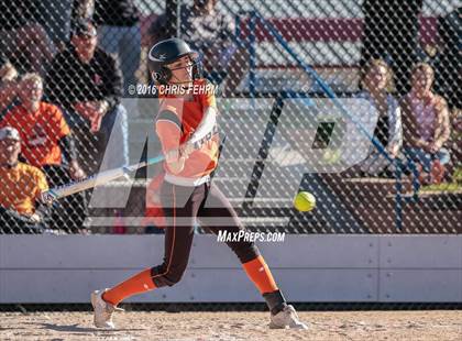 Thumbnail 3 in Pueblo West vs. Erie (CHSAA 4A Quarterfinal) photogallery.