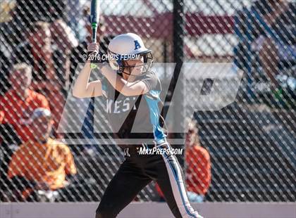 Thumbnail 2 in Pueblo West vs. Erie (CHSAA 4A Quarterfinal) photogallery.