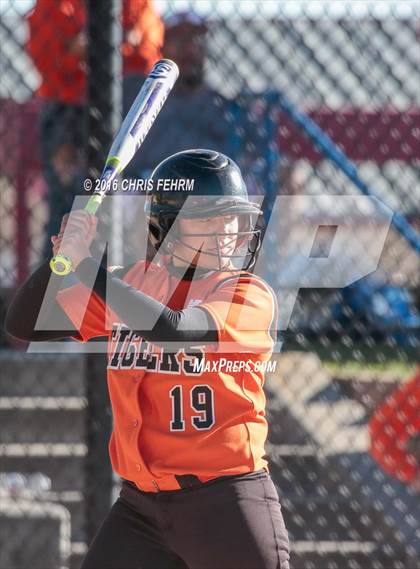 Thumbnail 1 in Pueblo West vs. Erie (CHSAA 4A Quarterfinal) photogallery.