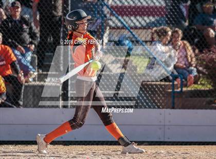 Thumbnail 1 in Pueblo West vs. Erie (CHSAA 4A Quarterfinal) photogallery.
