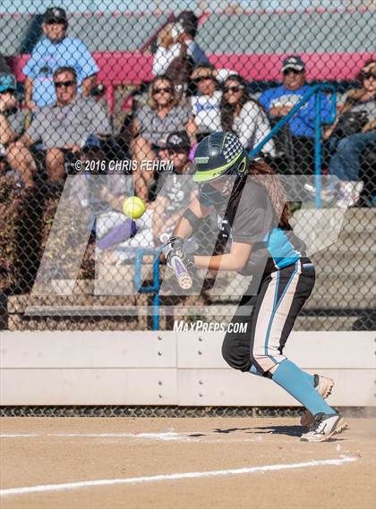 Thumbnail 3 in Pueblo West vs. Erie (CHSAA 4A Quarterfinal) photogallery.