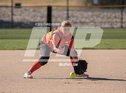 Thumbnail 2 in Pueblo West vs. Erie (CHSAA 4A Quarterfinal) photogallery.