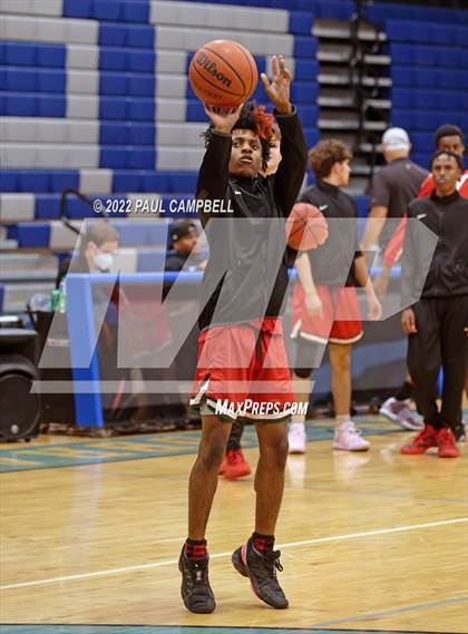 Thumbnail 3 in Corona del Mar vs Alhambra (Winter Hoops Shootout) photogallery.