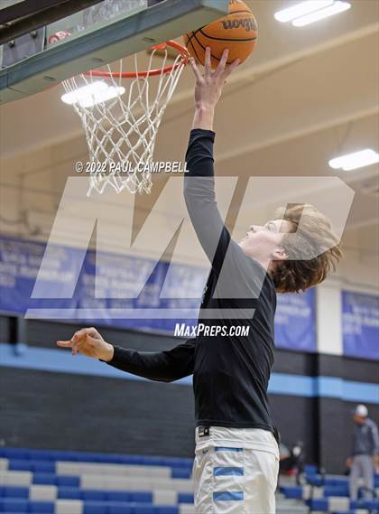 Thumbnail 2 in Corona del Mar vs Alhambra (Winter Hoops Shootout) photogallery.