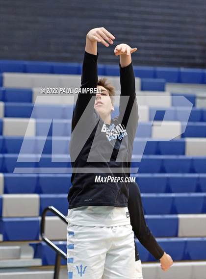 Thumbnail 3 in Corona del Mar vs Alhambra (Winter Hoops Shootout) photogallery.