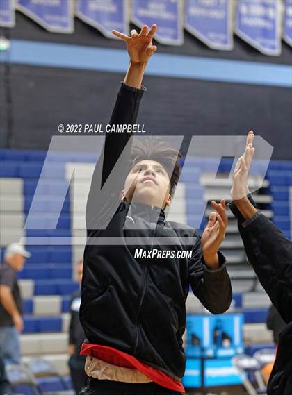 Thumbnail 2 in Corona del Mar vs Alhambra (Winter Hoops Shootout) photogallery.