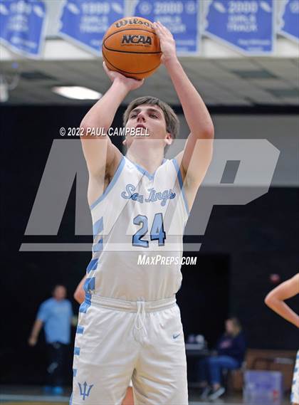 Thumbnail 3 in Corona del Mar vs Alhambra (Winter Hoops Shootout) photogallery.