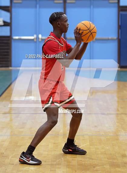 Thumbnail 3 in Corona del Mar vs Alhambra (Winter Hoops Shootout) photogallery.